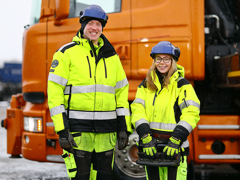 Handledare och elev inom åkeri